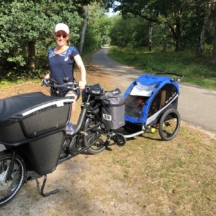 B3bag at Urban Arrow bike with child carring trailer