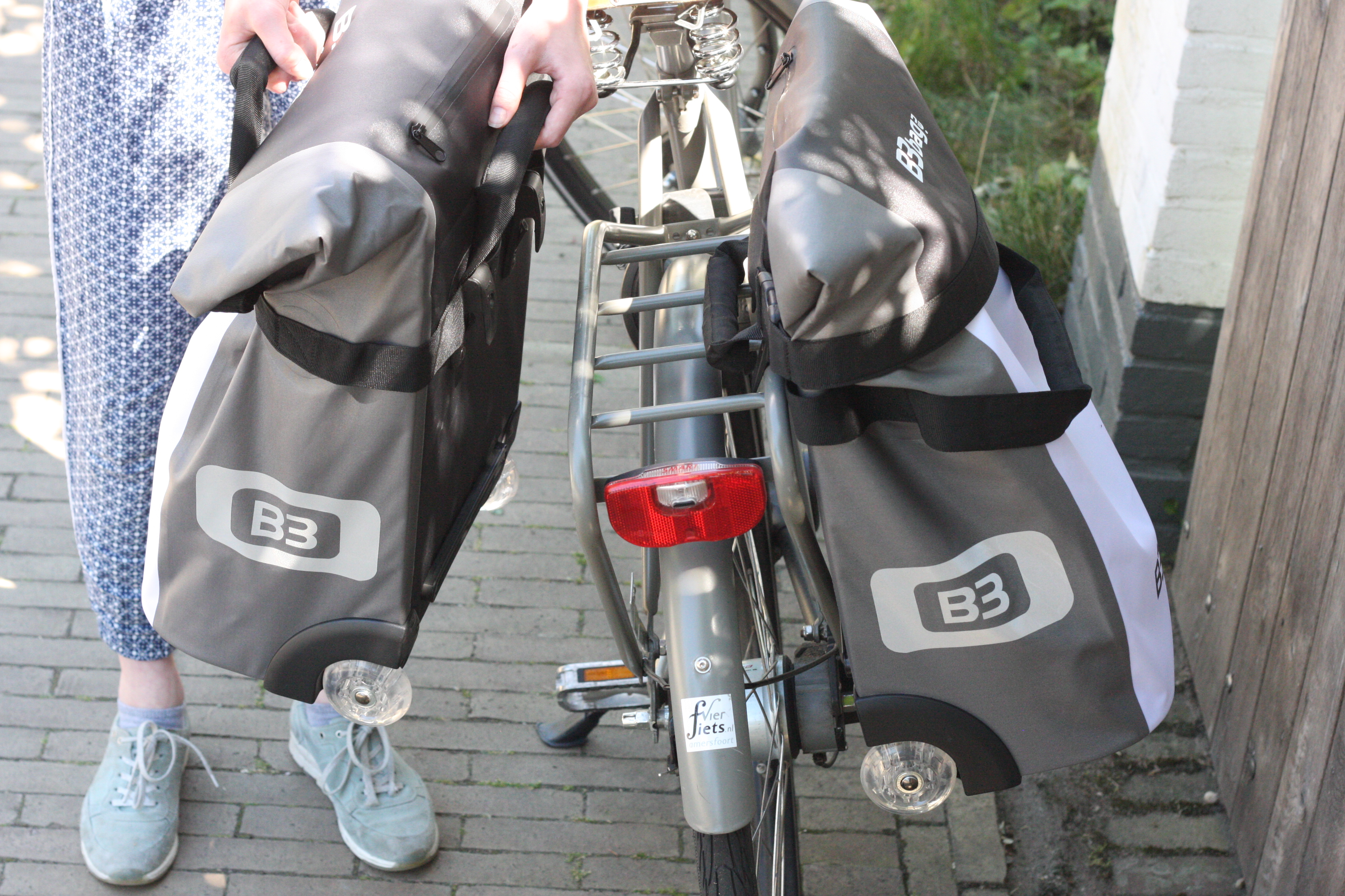 afdeling Middellandse Zee genoeg B3bag – Extra grote waterdichte fietstas op wielen
